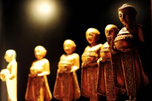 In Nischen und Winkeln finden Sie liebevolle Dekorationen mit ausgesuchtem thailändisches Kunsthandwerk.